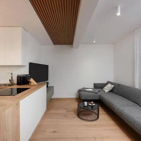 Daire Fux Penthouse Whirlpool Meerblick *